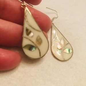 Earrings, Pierced, Drop. Abalone White
